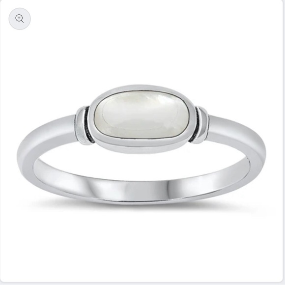 NWT 925 Sterling Silver Moonstone Ring! Sizes 4-10 NEW! - Picture 1 of 5